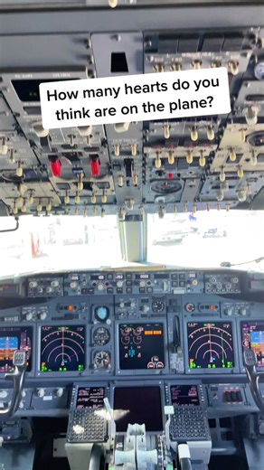 Fun fact: I HATED the heart livery when it first came out. Now I’m in ❤️💙💛 #airlinepilot #pilotlife #traveltiktok #airplane