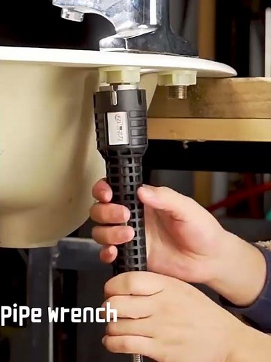 How to Use a Pipe Wrench – Tighten/Loosen Pipes Like a Pro