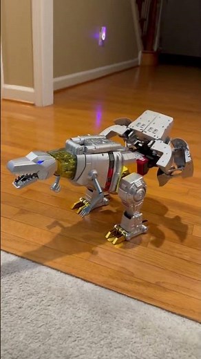 SELF TRANSFORMING GRIMLOCK!!!