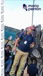 408K views · 11K reactions | Un funcionario asegura que darán permisos para que los cubanos puedan circular por México. Otros luego lo niegan. Así de mal está gestionando esta crisis el gobierno de Andrés Manuel López Obrador | Mario J. Pentón | Facebook