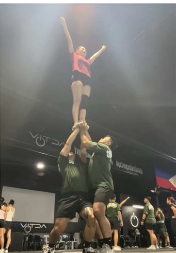 trying level 5 stunts 🥹 || @stuntclinic #stuntclinic #cheer #stunts #fyp