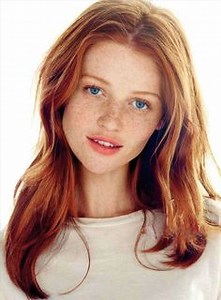 Cintia Dicker: Bio, Height, Weight, Age, Measurements