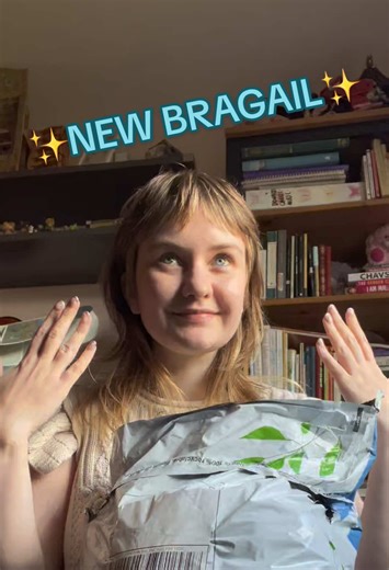 Unbox some new ✨bragail✨ designs with me!! Ft some info about pre orders, a big rant about longline goodies, etc. Product shoot coming soon, keep ya eyes peeled!! Bragail is a clothing range project I've had on the go for a few years now, all about celebrating the cheek it takes for a minority language and culture to survive, and the tenacity of a people to keep using their language ✨ 's e iomairt punc a th'ann an Gàidhlig xxx #gaelic #gaelictiktok #gaidhlig #gaidhligtiktok #gàidhlig ##gàidhligt