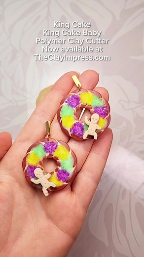 Cómo hacer mini king cakes de arcilla