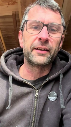 Navigating Modern Dating: From Facebook to WhatsApp