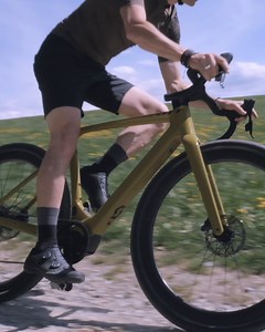 4.4K views · 178 reactions | Meet the new standard in electric road and gravel bikes: the Solace eRIDE. Without a doubt one of the most versatile e-bikes we've ever made. Get ready to take it anywhere! Explore the new Solace here: https://bit.ly/3v63dmu #SCOTTbikes #SCOTTsolace #ebike #gravel | SCOTT Sports | Facebook