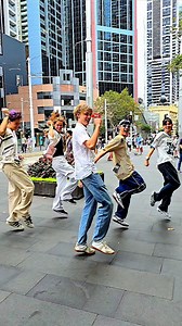We love meeting you all 🤘 #Aussiebrosquad #meetingpeople #fun #easydance #fundance #energy #Sydney | Aussiebrosquad