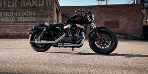 【ハーレー48航続距離が約倍！】DRAG ガソリン タンク レガシー 3.8ガロン XL1200X【タンク交換で解決！】