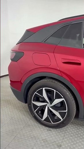 2023 Volkswagen ID.4 – The EV That Feels Normal in the Best Way