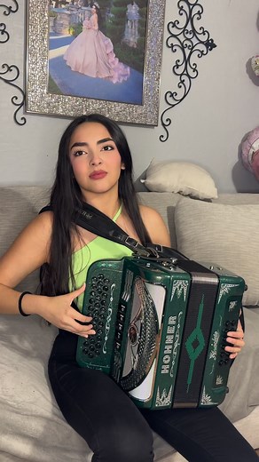 Polka time 🪗🎸 polka Idalia #evelynozuna #polka | Evelyn Ozuna