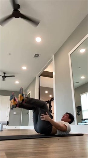 Kip-up Challenge Day 4 | kip to bridge x5