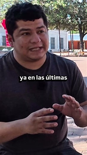 🧠MIRA LA ENTREVISTA COMPLETA☝🏻#escritor #escritores #libros #entrevistas