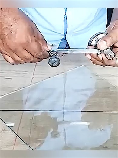 Glass Cutting Video - Mr Technic (720p, h264)
