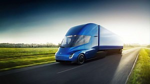 Tesla dévoile son camion électrique et un nouveau roadster