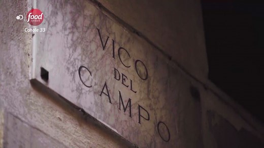 4.4K views · 84 reactions | Simone Rugiati con Genova non aveva ancora finito, infatti è tornato nel capoluogo ligure per il pezzo forte: la focaccia!  F #FoodAdvisor, stasera alle 22:00 sul canale 33! | Food Network Italia | Facebook