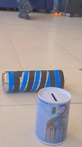 208K views · 4.9K reactions | The coin jump trick | Joelbarreira | Facebook