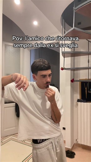 Si è svegliato finalmente: POV amico che tornava dall'ex