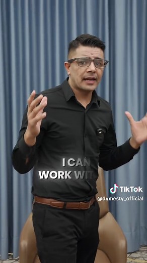 From morning emails to the last call, my Dymesty smart glasses stay on. Music, calls, recording, AI help—no breaks. The battery lasts all day, and they feel like normal frames. Real lightweight smart glasses that work as hard as you do. 👇😎 #Dymesty #smartglasses #AIsmartglasses #gadgets #techfinds #TechTok #worksmarter #tiktokshop