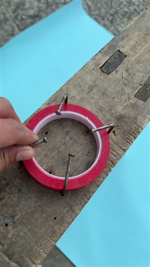 Life hack: Fix tape with nails, no need for a holder