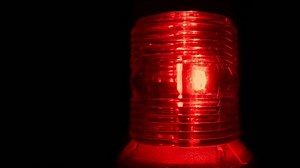 clip-28668412-red-alert-alarm-light-flashing