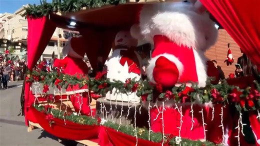 Christmas parade returns to Nazareth after 2-year absence due to the Israel-Hamas war