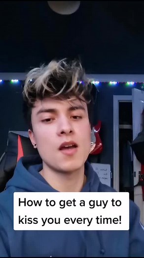 How to Get a Guy to Kiss You - Proven Techniques for Women