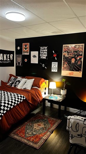 Lmti Ãbdø on Instagram: "#🎬ᴿᵉᵃᵈʸ ᵗᵒ ᵘⁿˡᵒᶜᵏ ʸᵒᵘʳ ᵃᶜᵗᶦⁿᵍ ᵖᵒᵗᵉⁿᵗᶦᵃˡ? ᴶᵒᶦⁿ ᵘˢ ᶠᵒʳ ᵃ ⁶-ʷᵉᵉᵏ ᵃᶜᵗᶦⁿᵍ ʳᵉᵗʳᵉᵃᵗ ᶦⁿ ᴸᴬ 🌴 ᶠᵒᶜᵘˢᵉᵈ ᵒⁿ ʳᵉᵃˡ ⁱⁿᵗʳᵃⁿˢᶠᵒʳᵐᵃᵗᶦᵒⁿ ᶠʳᵒᵐ ᵃᵘᵈᶦᵗᶦᵒⁿ ᵗᵒ ᵒⁿ-ˢᵉᵗ ᵉˣᶜᵉˡˡᵉⁿᶜᵉ. ✨ ʸᵒᵘ’ˡˡ ᵈᶦˢᶜᵒᵛᵉʳ: 🔹 • ᵀʰᵉ ᵃʳᵗ ᵒᶠ ᶜᵒⁿᶜᵉⁿᵗʳᵃᵗᶦᵒⁿ ʷⁱᵗʰ ᵁᵗᵃ ᴴᵃᵍᵉⁿ’ˢ ᵗᵉᶜʰⁿᶦᵠᵘᵉˢ 🔹 • ˢᶜʳᶦᵖᵗ ᵃⁿᵃˡʸˢᶦˢ ᶠʳᵒᵐ ᴴᵒʷᵃʳᵈ ᶠᶦⁿᵉ’ˢ ˡᵉᶜᵗᵘʳᵉˢ 🔹 • ᴬᶜᵗᶦᵛᵃᵗᶦⁿᵍ ᵉᵐᵒᵗⁱᵒⁿ ᵗʰʳᵒᵘᵍʰ ˢᵉⁿˢᵒʳʸ ʷᵒʳᵏ 🔹 • ᵂᵒʳᵏ ᵒⁿ ˢᶜᵉⁿᵉ ˢᵗᵘᵈʸ ʷⁱᵗʰ ʳᵉᵃˡ ᵐᵃᵗᵉʳᶦᵃˡ 📚 ᴿᵉᵠᵘᶦʳᵉᵈ ᵗᵉˣᵗˢ: “A Challenge for the Actor” — ᵁᵗᵃ ᴴᵃᵍᵉⁿ “Fine on Acting” — ᴴᵒʷᵃʳᵈ ᶠᶦⁿᵉ 🚀 ᴸᵉᵃʳⁿ ᵗᵒ ᵇʳ