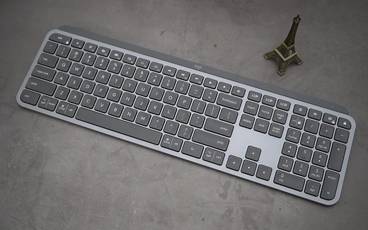 一款几乎无可挑剔的高端键盘，罗技 MX Keys