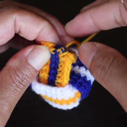🏐 You Won’t Believe This Crochet Volleyball!
