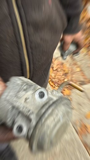 EGR valve = controls exhaust flow for clean combustion. When it fails? Rough idle. Power loss. Check engine light. Your 4Runner feels weak — and you feel it. Don’t wait until it chokes your performance. Text Chris and keep your Toyota running strong. 📲 734-309-5127 — Mobile service 📍 Allen Park & nearby #ChrisFixRide #Toyota4Runner #WrenchLife TruckGuys BuiltNotBabied MechanicLife DownriverMI AllenPark AutoRepairExperts TorqueTalk KeepItRunning | Chris Fix Ride - Mobile Auto Repair