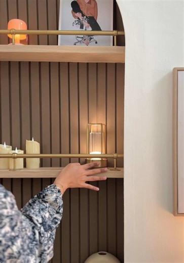 Replying to @Emildaekaa nemu lampu hias mini vintage lamp led portable rechargeable punya 3 warna gitu. Lucu deh buat hiasan di pintu kamuflase-ku ini ✨🥰 #lampuportable #vintagelamp #lampuled #murphydoor #pintukamuflase