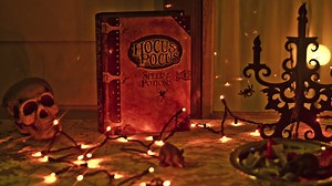 The cast of ‘Hocus Pocus’ coming to the Witch City for a Halloween party