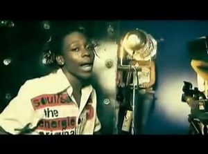 6K views · 350 reactions | BONS MOMENTOS DO #ARTISTA_KING_DOPPAZ,,UM DOS TALENTOS QUE O NOSSO PAÍS TÊM ,ELE MERECE MUITO NOSSO RESPEITO JÁ FEIS MUITO PELA NOSSA CULTURA,DOPPAZ É UM ESTRUMENTO MUSICAL QUE NINGUÉM SABE O TOCAR SÓ ELE MESMO SABE ❗❗❗❗ PARABÉNS PELO SEU TALENTO IRMÃO MUITA FORÇA,SENTIMOS FALTA DAS TUAS COMPOSIÇÕES. | PShine Moz Gang | Facebook