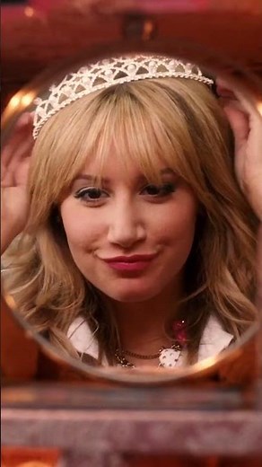 High School Musical 3 (Sharpay’s Version)⁣ ‪@DisneyClubUK‬