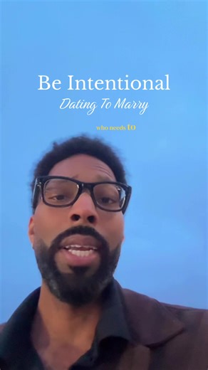 Build a baby around love, save yourself for someone who values family and togetherness. #datingadvice #babyfever #marriagetips #intentionaldating