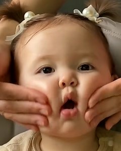 4.4M views · 109K reactions | This baby's cheeks are just so squishable ☺️殺 | Tyla | Facebook