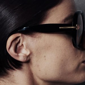 Tom Ford Eyewear ICON Collection SS25: A superior level of elegance and refinement. Online and at select opticians. | TOM FORD