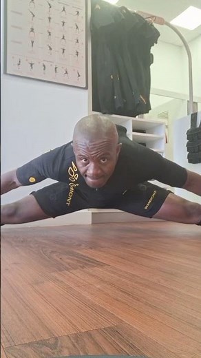 Isometric stretching session with EMS technology at Bodystreet Milton Keynes.