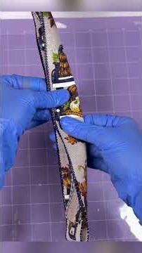 Easy DIY Fall Bow Tutorial for Wreaths & Signs #diy #easycraft #shorts