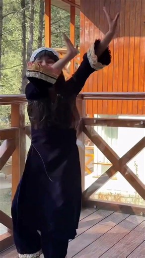 barkat arora kashmir dance #barkat #dance #song #dj #music #kashmir