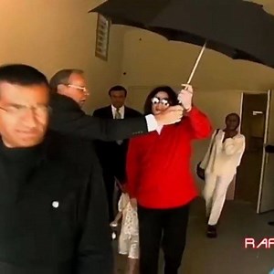 262K views · 6.9K reactions | Michael Jackson singing #Smile  #michaeljackson #mjinnocent #kingofpop #historyofthekingofpop | HIStory of the King of Pop 1958- Forever | Facebook