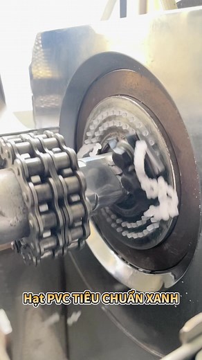 We are a factory specializing in the production of pvc plastic particles,Our production experience of more than ten years.#pvc #tpe #plasticfactory #plasticpellets #factory #modifiedplastic #pvcpipe #plastictoys #plastic #Hanoi #hochiminh #hose #pvcmanufacturer #plasticproduction #granules #pipe #toys #plasticproducts