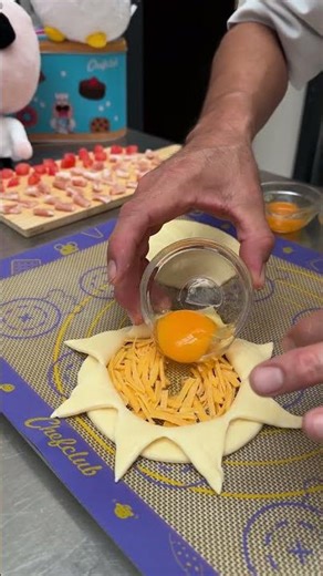 Star Breakfast Pizza ⭐🍳 #shorts