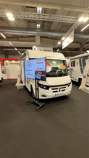 Challenger 3048 Graphite Edition