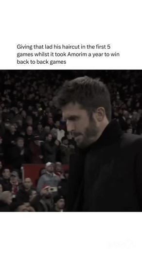 THATGUYSJOKES on Instagram: "Get the contract out let him write whatever numbers he wants #reels #manchesterunited #football"