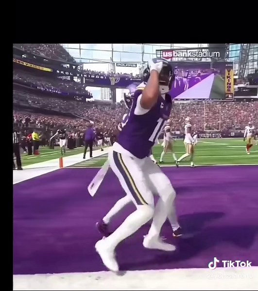 Aaron Bell (@yoitzaaron0)’s videos with original sound - 𝙨𝙥𝙚𝙣𝙘𝙚