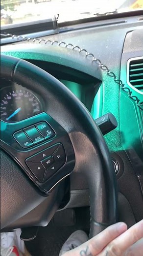 FORD EXPLORER XLT 3.5 V6 2016 front end noise. ¡HELP!