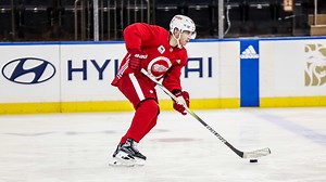Kane to debut for Red Wings against Sharks