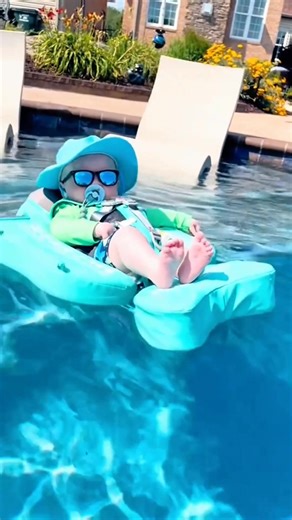 Float your baby's world! 🌊✨ Introducing Mambobaby Float - The World's NO.1 Baby Float for peaceful sleep & bonding time with baby. Get yours now and start floating into parenthood like a pro! | MamboBaby