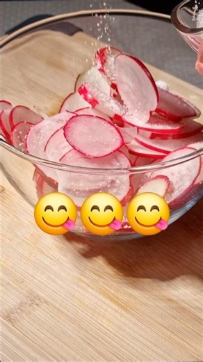 This SALAD is so fresh & ADDICTIVE 😋